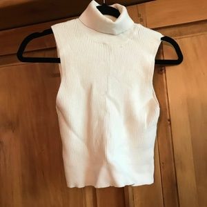 NWOT Forever 21 Cropped Turtle Neck Tank